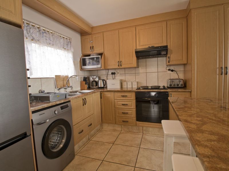 Apartment For Sale in De Bakke - Photo 3