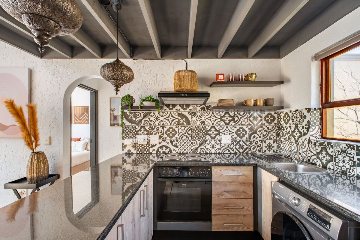 Apartment For Sale in Lonehill - Photo 3