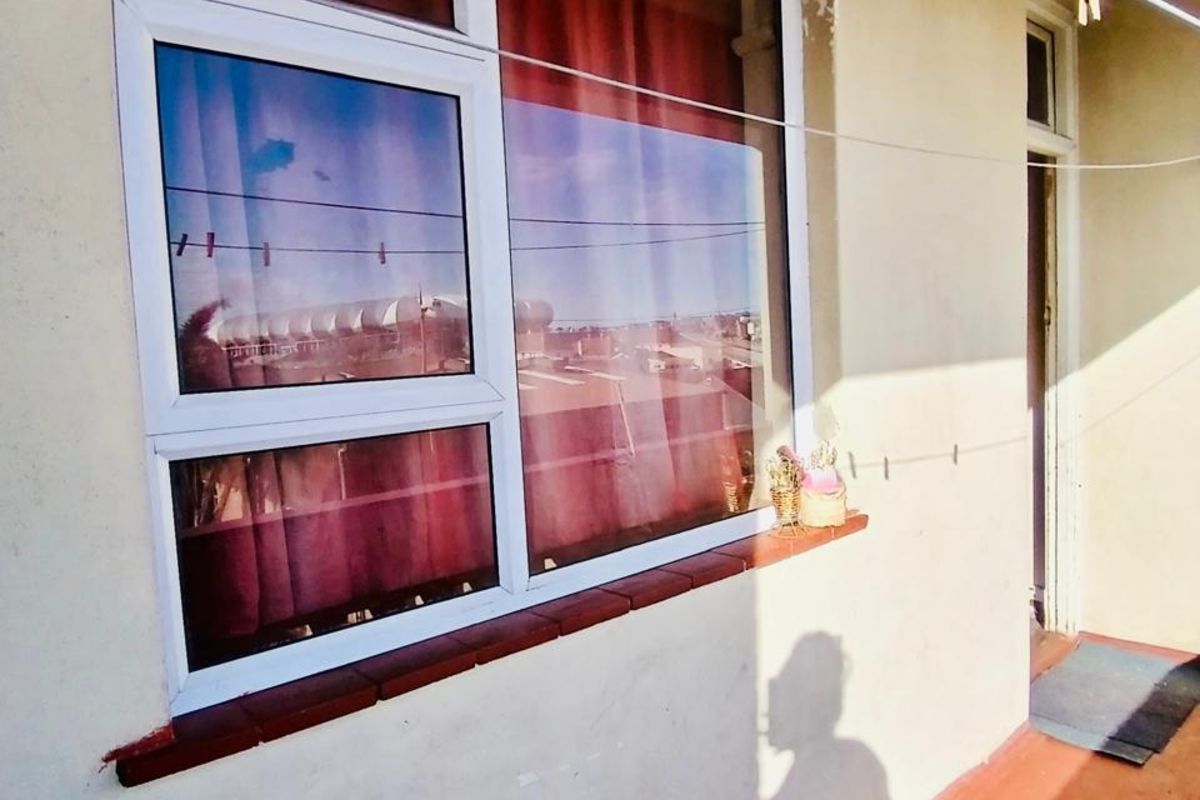 Apartment For Sale in North End - Photo 4