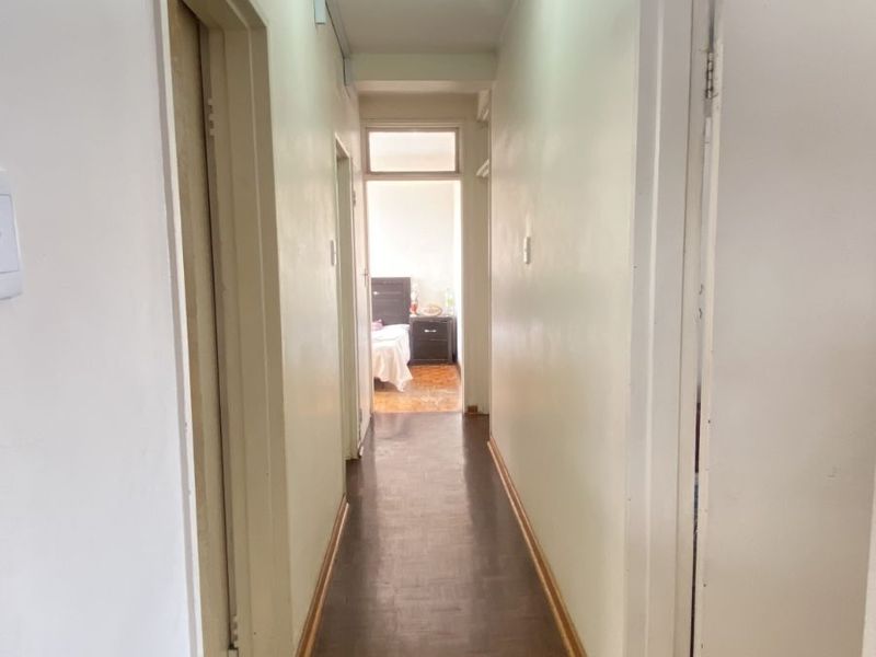 Apartment For Sale in Esplanade - Photo 5