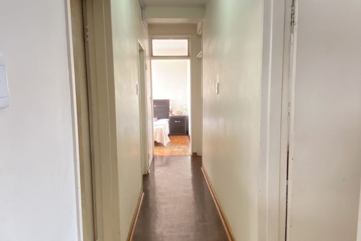 Apartment For Sale in Esplanade - Photo 5