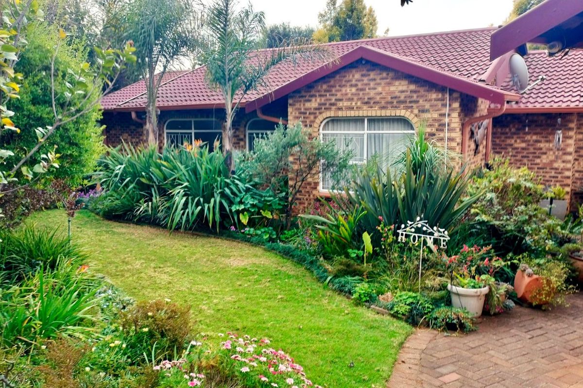 House For Sale in Wilro Park - Photo 2