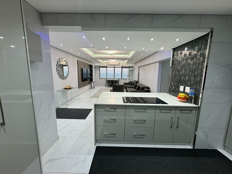 Apartment For Sale in North Beach - Photo 8