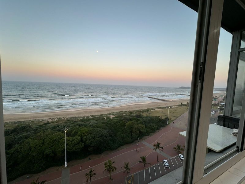 Apartment For Sale in North Beach - Photo 2