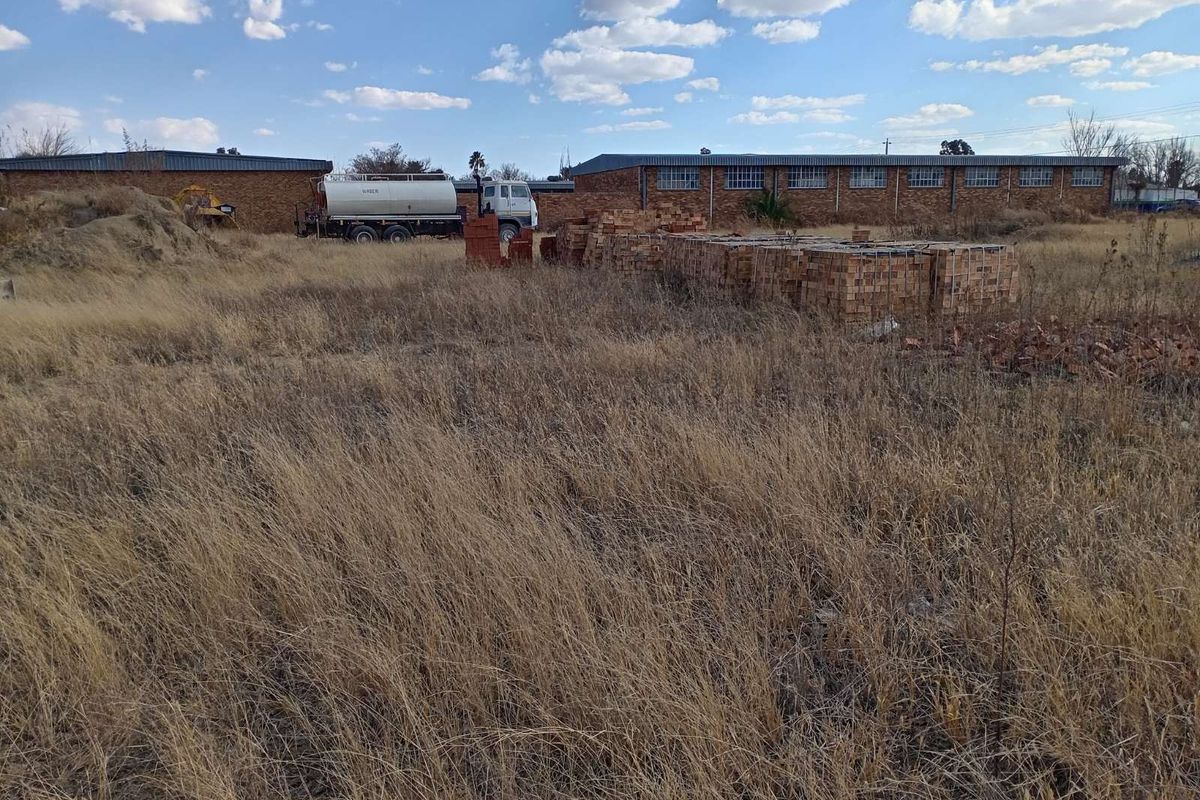 Commercial For Sale in Christiana Central - Photo 4