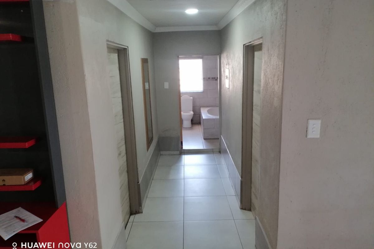 House For Sale in Seshego 9L - Photo 5