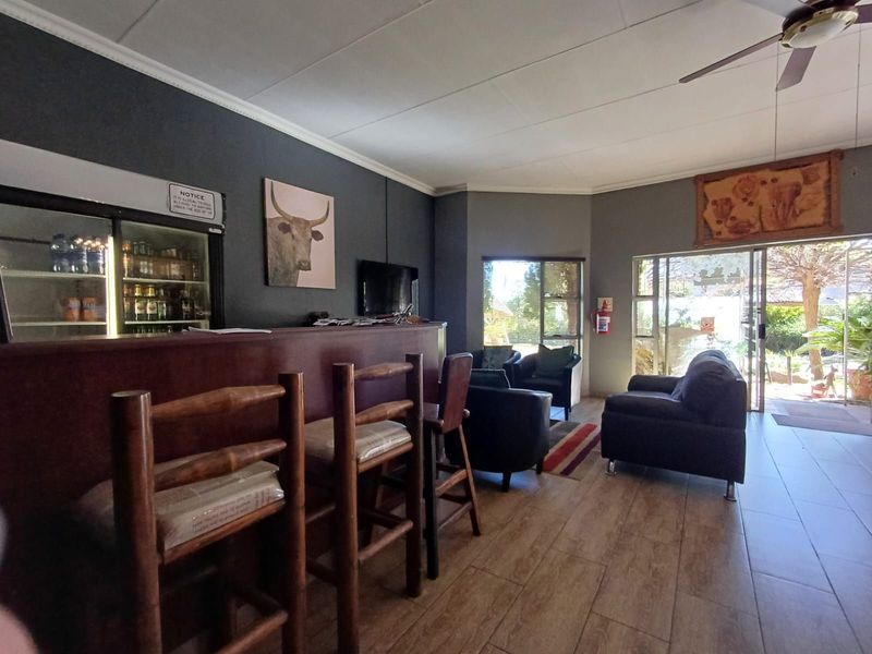 Guest House For Sale in Lichtenburg Central - Photo 5