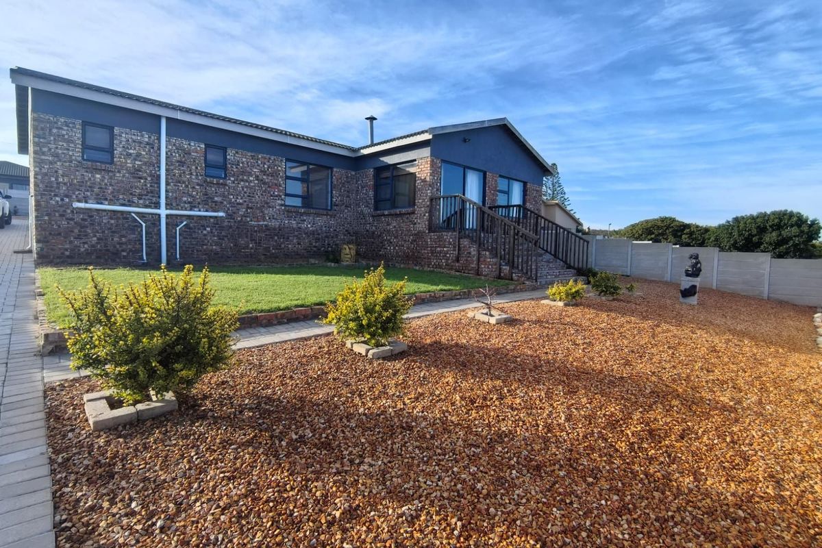 House For Sale in Dana Bay - Photo 5