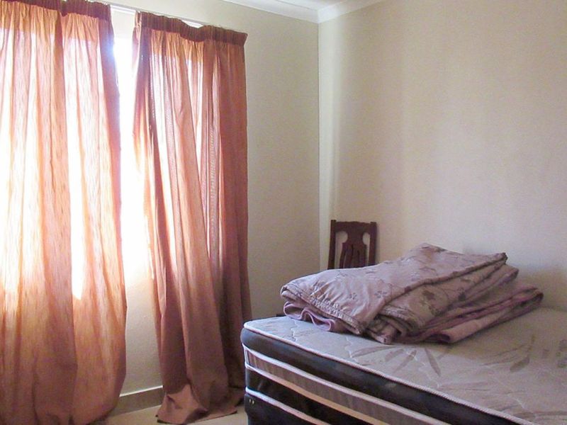 House For Sale in Palm Ridge - Photo 6