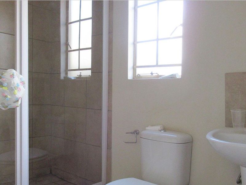 House For Sale in Palm Ridge - Photo 10