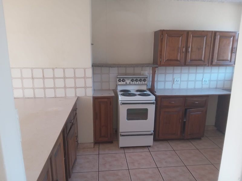 Apartment For Sale in Pretoria North - Photo 6