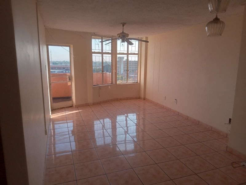 Apartment For Sale in Pretoria North - Photo 10