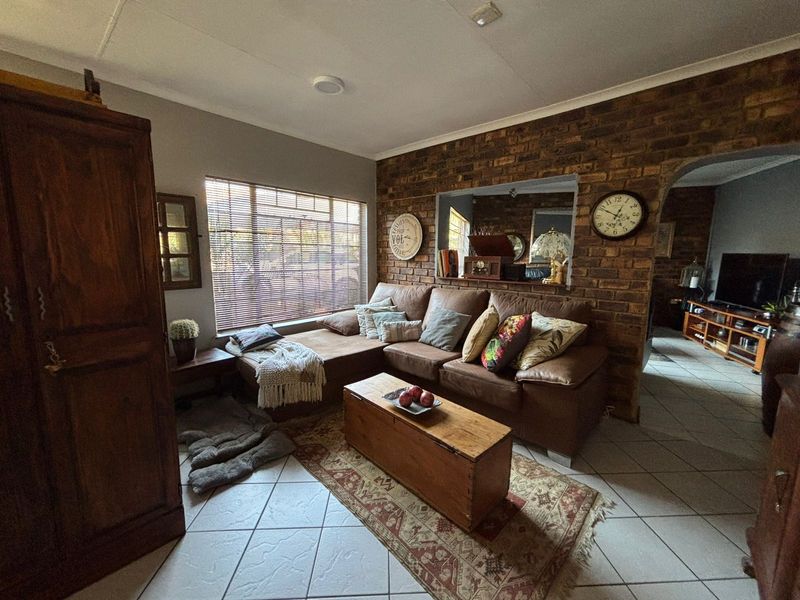 House For Sale in Waverley - Photo 10