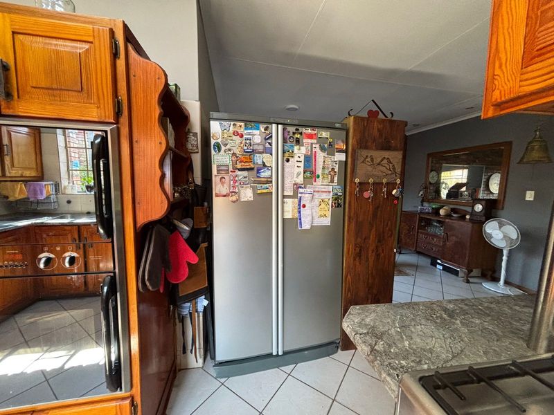 House For Sale in Waverley - Photo 8