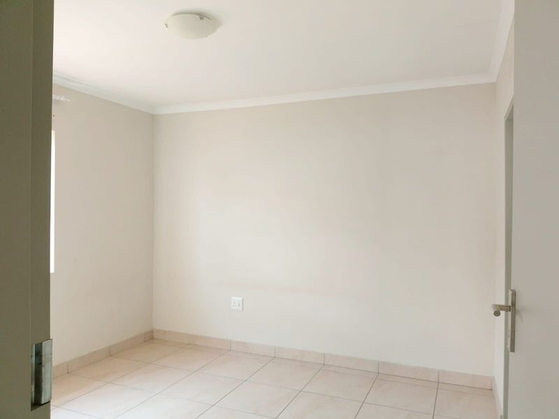 House For Sale in Leopard's Rest Security Estate - Photo 7