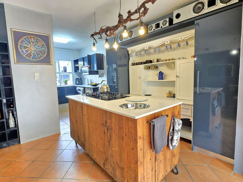 House For Sale in Pine Acres - Photo 3