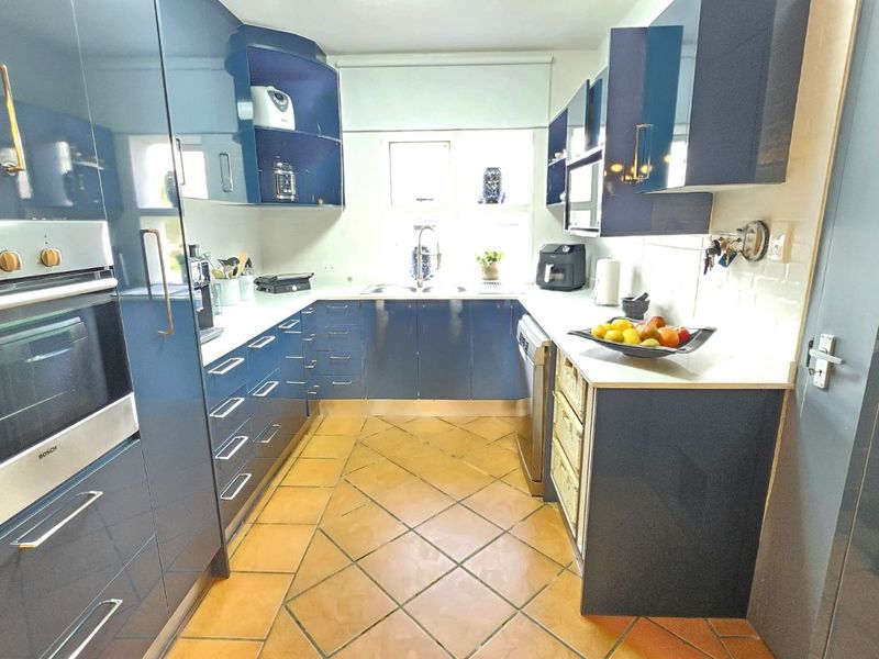 House For Sale in Pine Acres - Photo 4