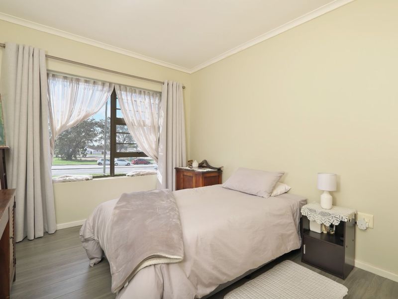 Townhouse For Sale in Kabega - Photo 7