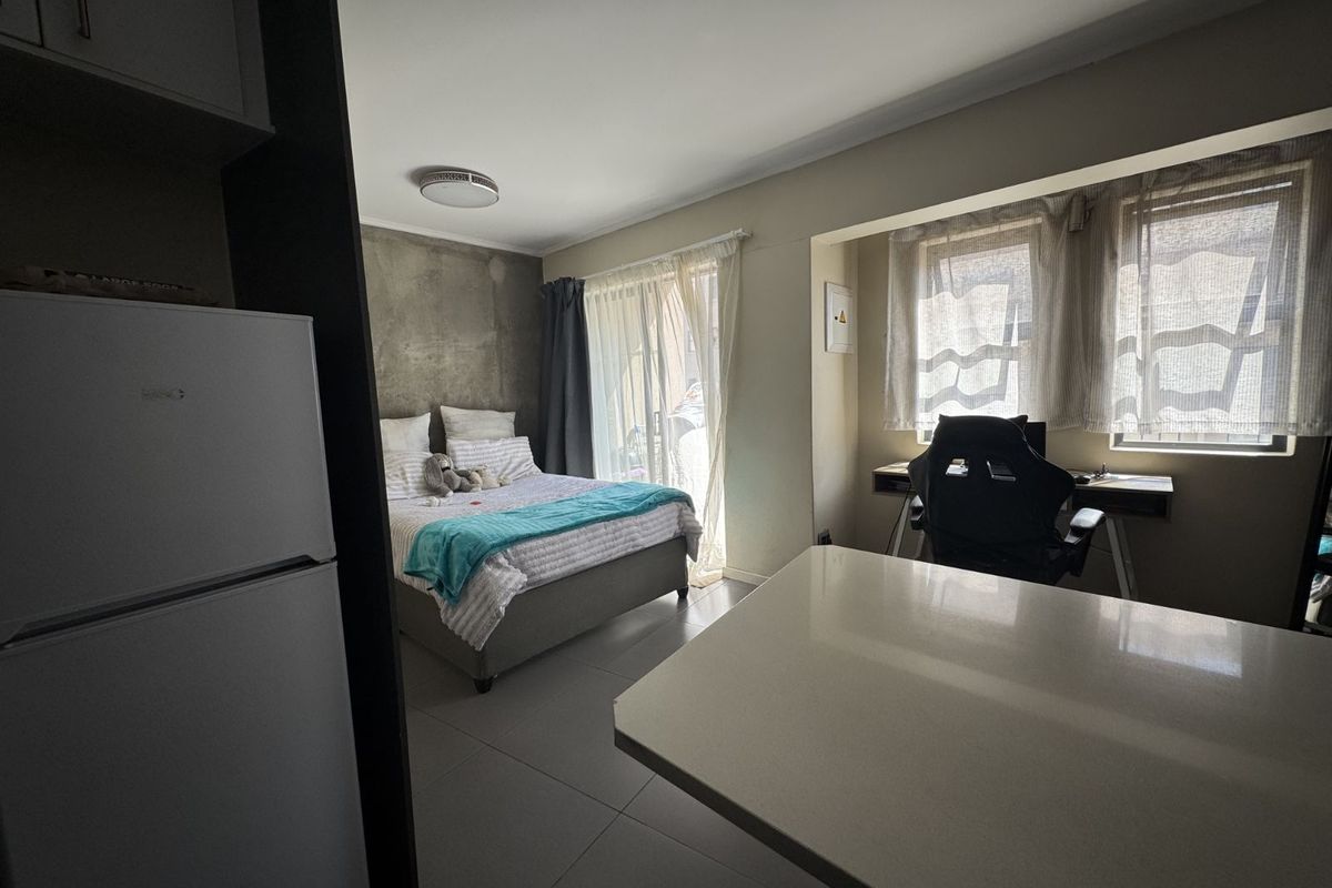 Apartment For Sale in Hatfield - Photo 2