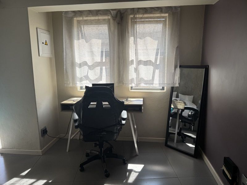 Apartment For Sale in Hatfield - Photo 5