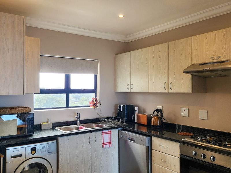 Apartment To Rent in Shakas Rock - Photo 7