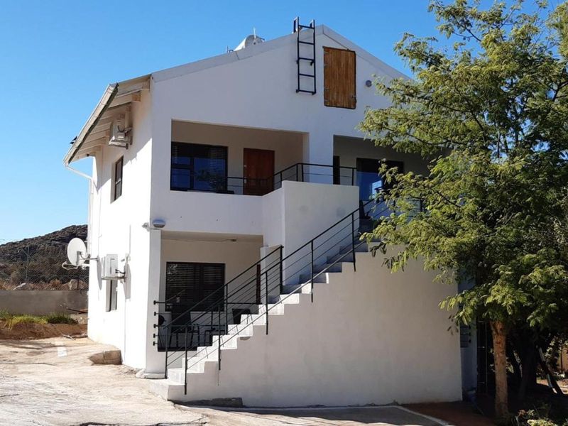 Guest House For Sale in Springbok Central - Photo 9