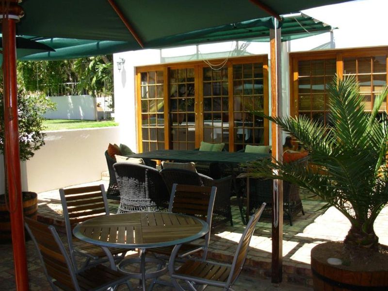 Guest House For Sale in Springbok Central - Photo 7