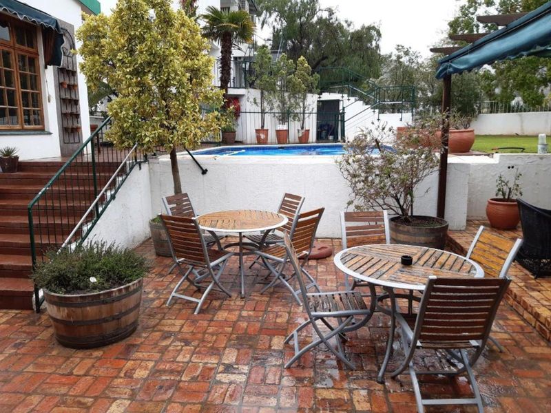 Guest House For Sale in Springbok Central - Photo 6