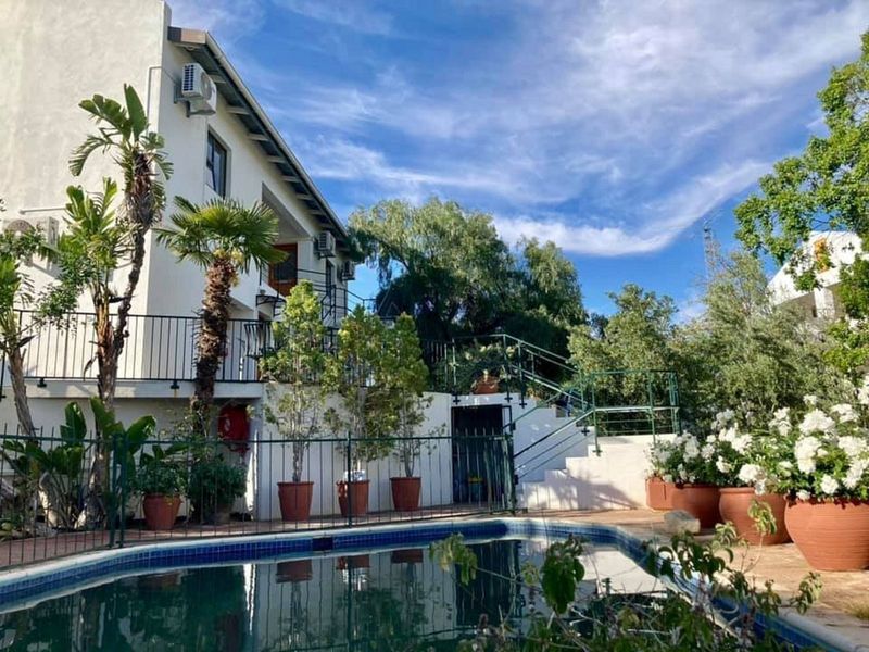 Guest House For Sale in Springbok Central - Photo 2