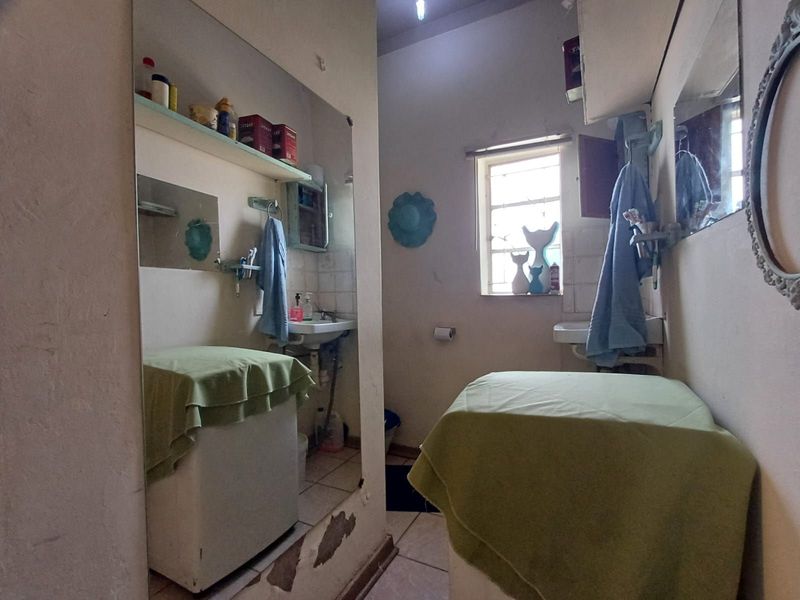 House For Sale in Freemanville - Photo 6