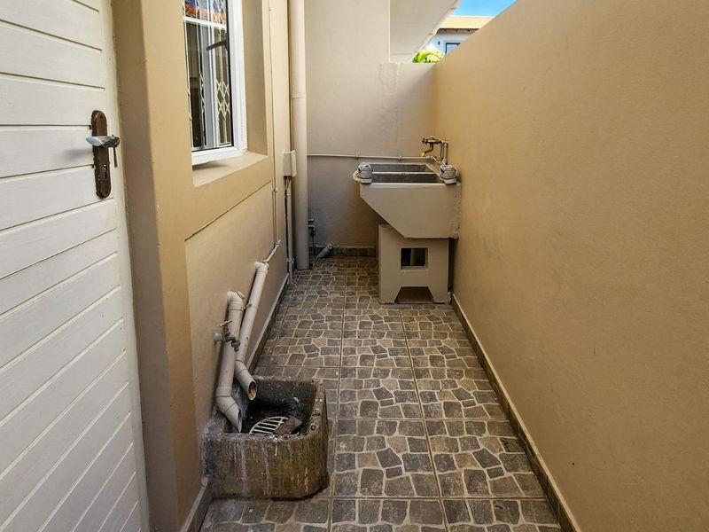 House For Sale in Seaward Estates - Photo 4