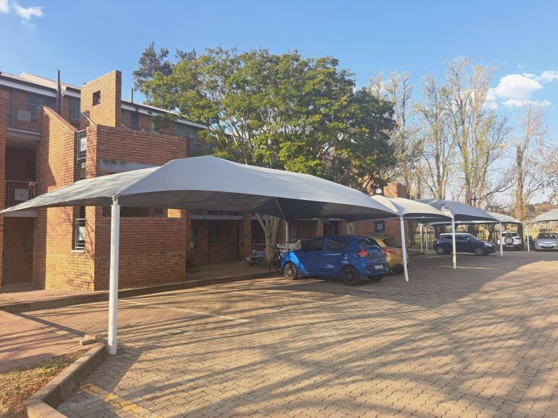 Apartment For Sale in Hatfield - Photo 2