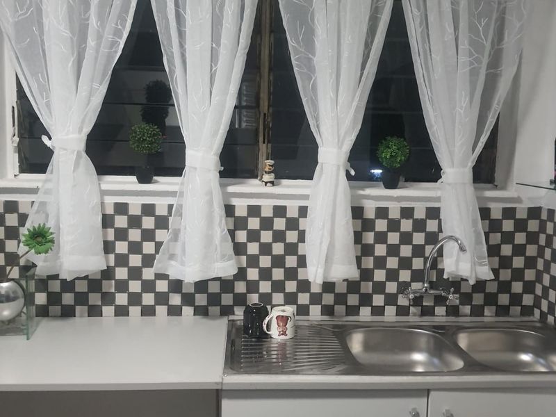 Apartment For Sale in Waverley - Photo 6