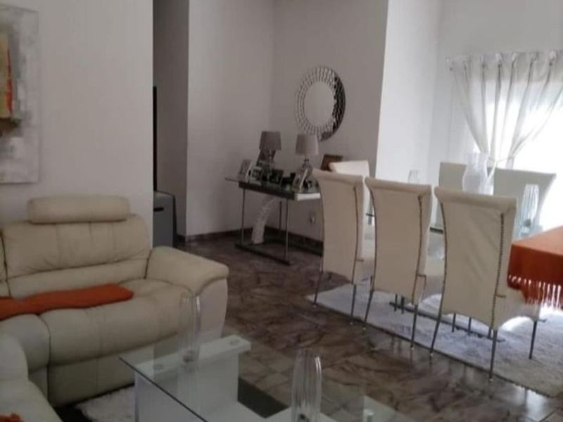 House For Sale in Thatchfield Estate - Photo 7