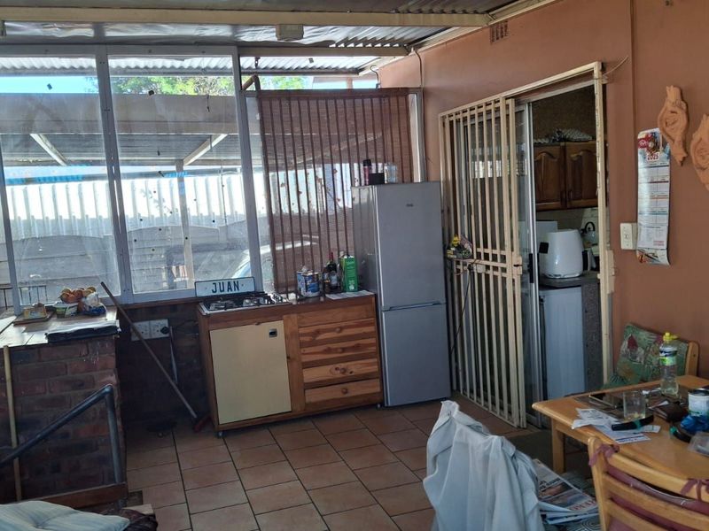 House For Sale in Pretoria North - Photo 5