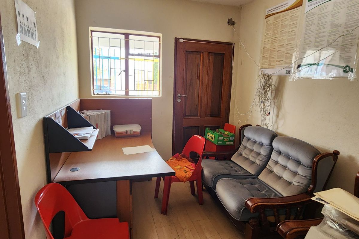 House For Sale in Seshego - Photo 4