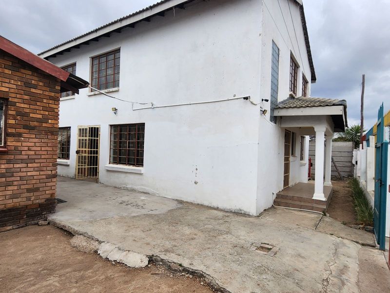 House For Sale in Seshego - Photo 1