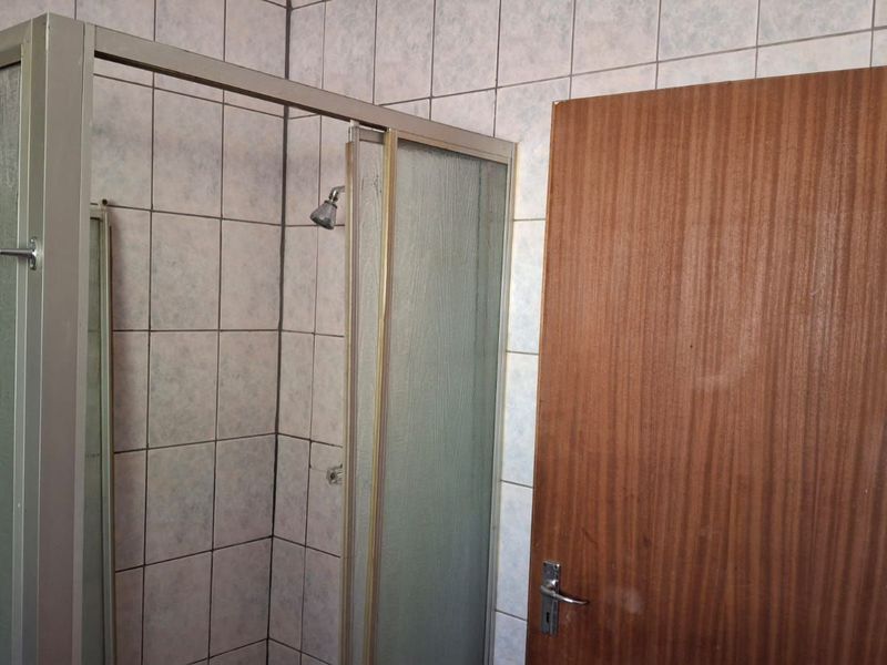 House For Sale in Pretoria North - Photo 5