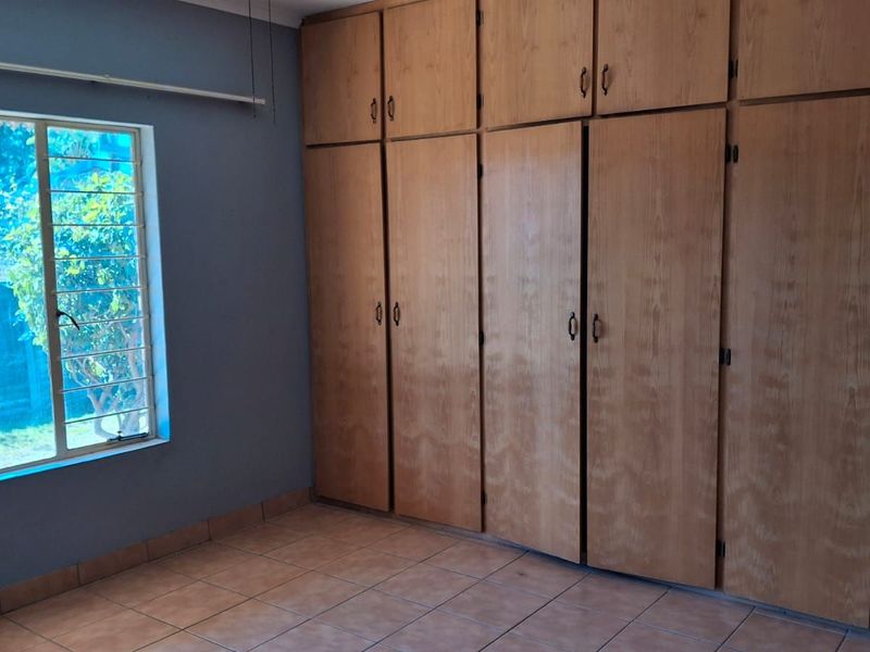 House For Sale in Pretoria North - Photo 8