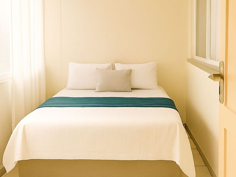 Apartment For Sale in Sunnyside - Photo 4