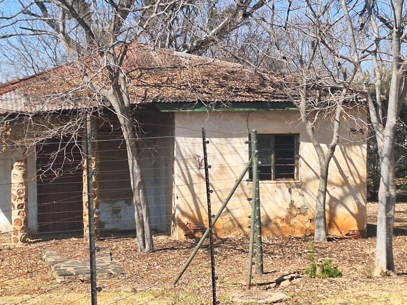 Farm For Sale in Hekpoort - Photo 7