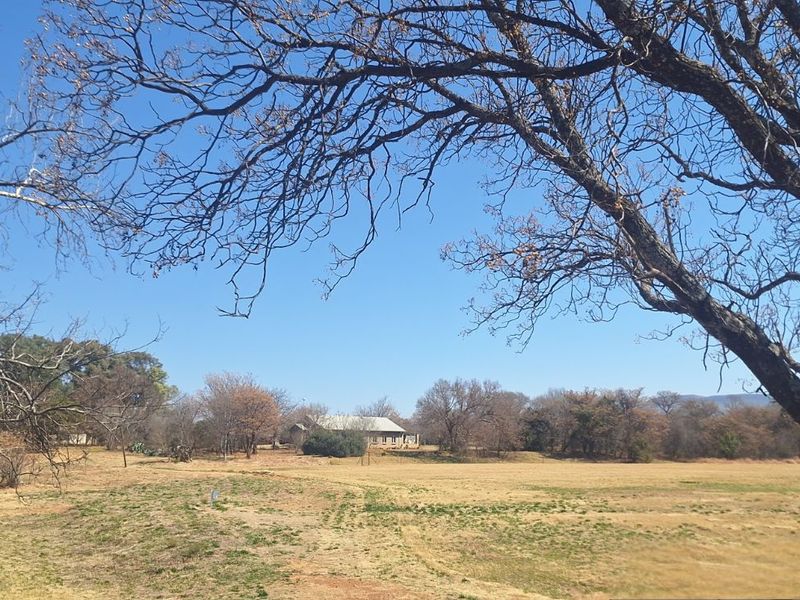 Farm For Sale in Hekpoort - Photo 3