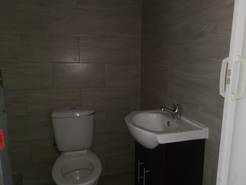 House For Sale in Soshanguve Ext - Photo 7