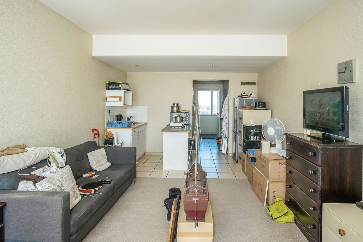 Apartment For Sale in Bellville Central - Photo 4