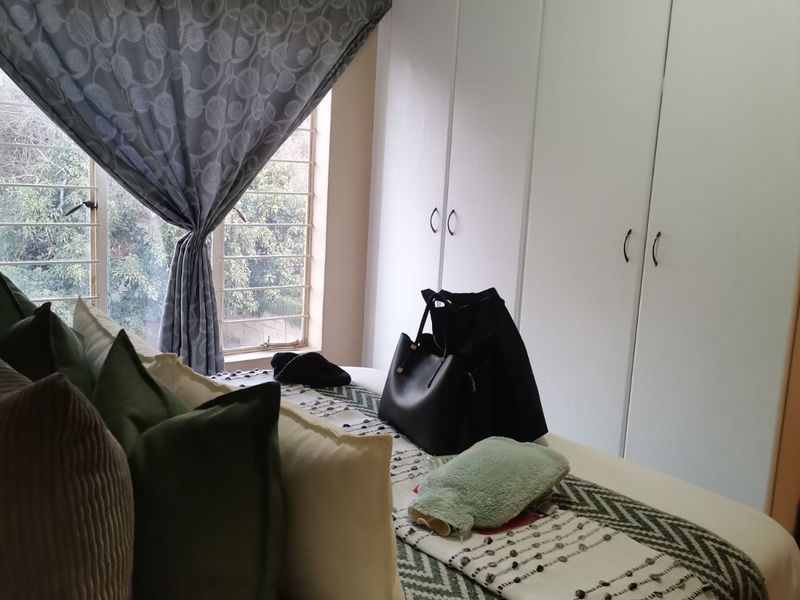 Apartment For Sale in Pretoria North - Photo 6