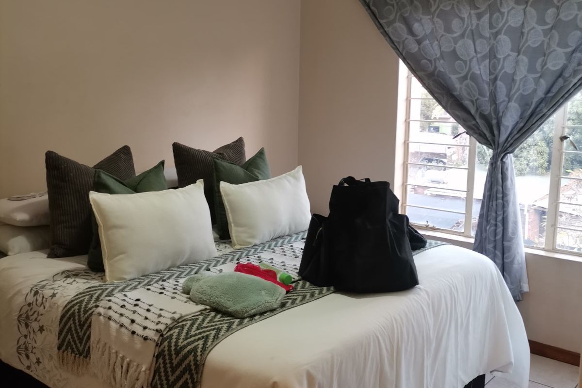 Apartment For Sale in Pretoria North - Photo 5