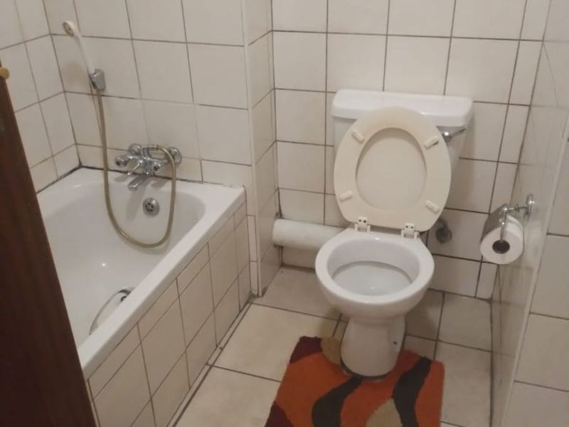 Apartment For Sale in Pretoria North - Photo 7