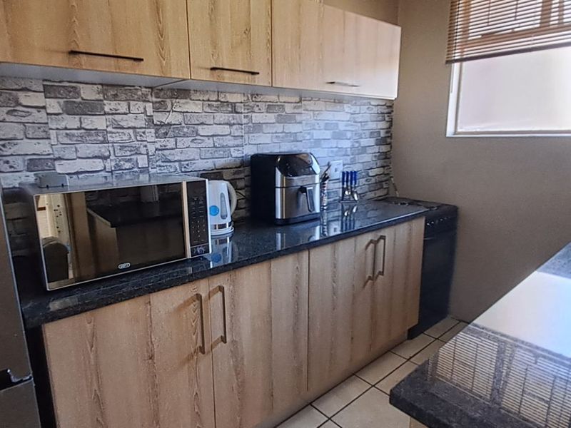 Apartment For Sale in Gezina - Photo 5