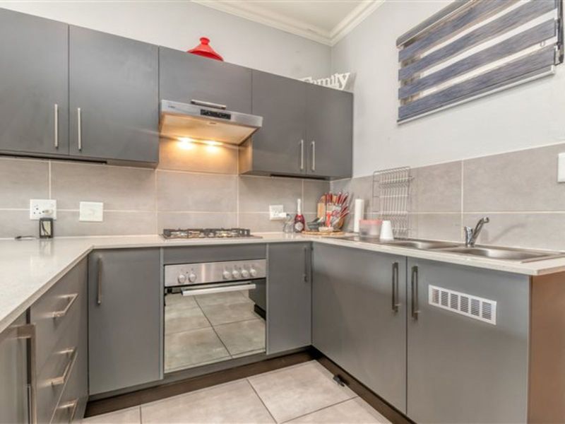 Apartment For Sale in Ferndale - Photo 2