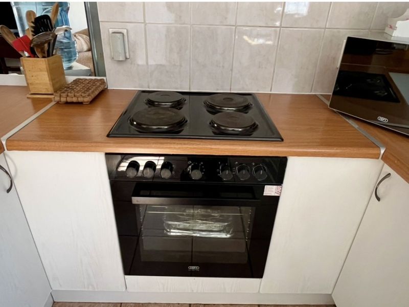 Townhouse For Sale in Weltevreden Park - Photo 9